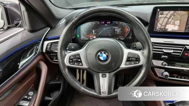 BMW 5 Series (G30) 2021 Серый из Кореи, фото 5