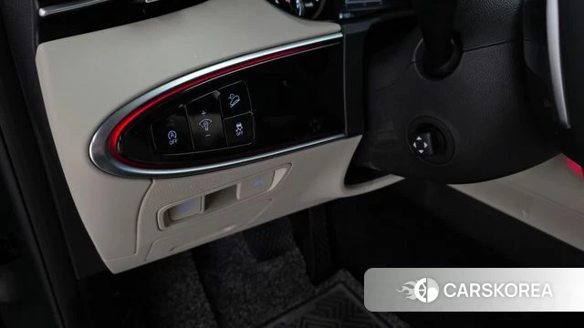 Genesis GV70 2022 Зеленый из Кореи, фото 5