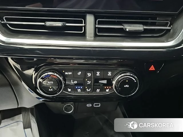 Chevrolet (GM Daewoo) Trax Crossover 2023 Белый из Кореи, фото 5