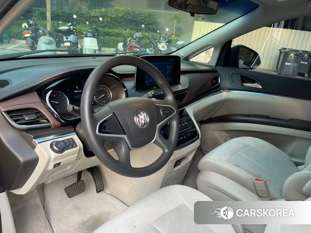 Buick GL8 2021 Коричневый из Китая, фото 5