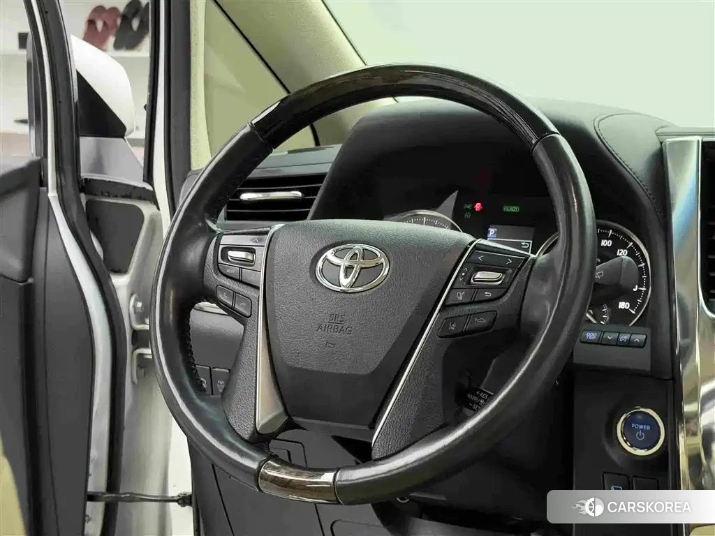 Toyota Vellfire 2021 Белый из Китая, фото 5
