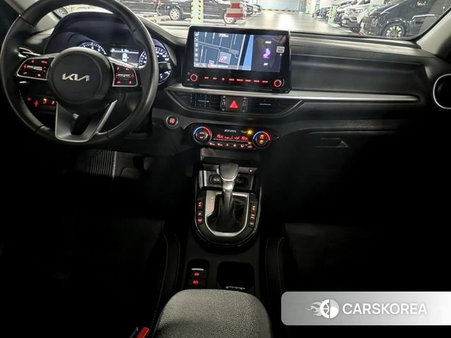 Kia The New K3 2nd generation 2021 Белый из Кореи, фото 5