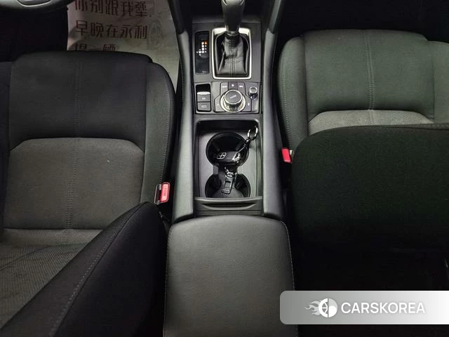 Mazda CX-4 2023 Белый из Китая, фото 5
