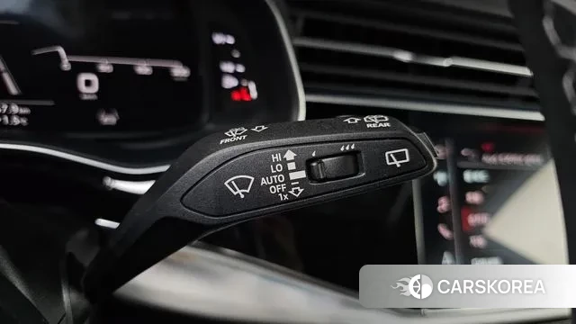 Audi Q8 (4M) 2021 Белый из Кореи, фото 5