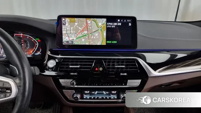 BMW 5 Series (G30) 2023 Серый из Кореи, фото 5