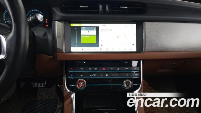 Jaguar XF (X260) 2019 Белый из Кореи, фото 5