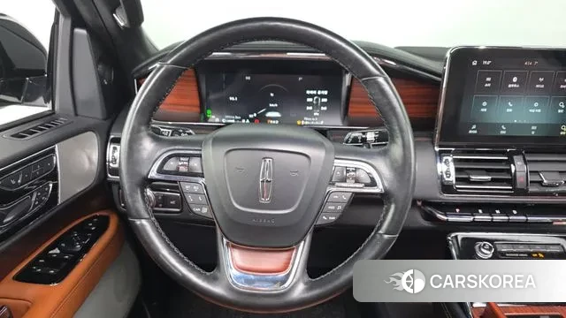 Lincoln Navigator 4th generation 2021 Черный из Кореи, фото 5