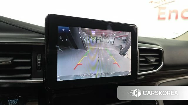 Ford Explorer 6th Generation 2023 Белый из Кореи, фото 5
