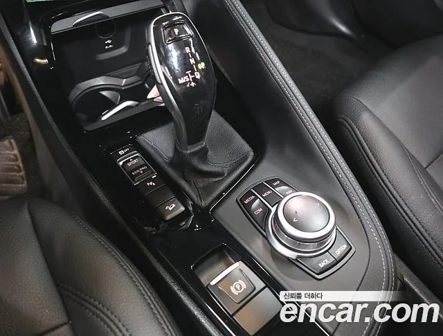 BMW X1 (F48) 2021 Черный из Кореи, фото 5