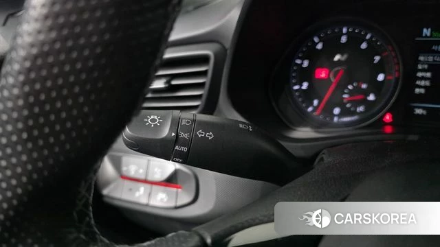 Hyundai Veloster (JS) 2019 Белый из Кореи, фото 5