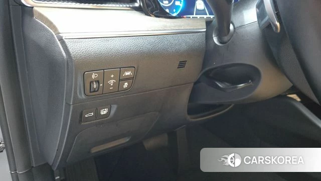 Kia K5 Hybrid 3rd Generation 2023 Серебряный из Кореи, фото 5