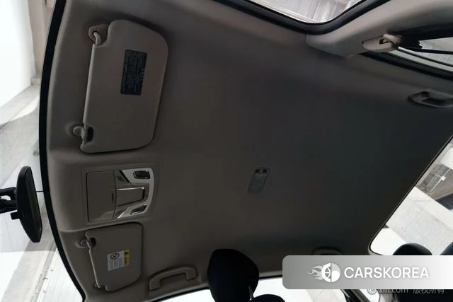 Nissan Xuan Yi 2024 Белый из Китая, фото 5