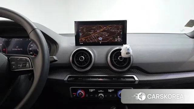 Audi Q2 2023 Белый из Кореи, фото 5