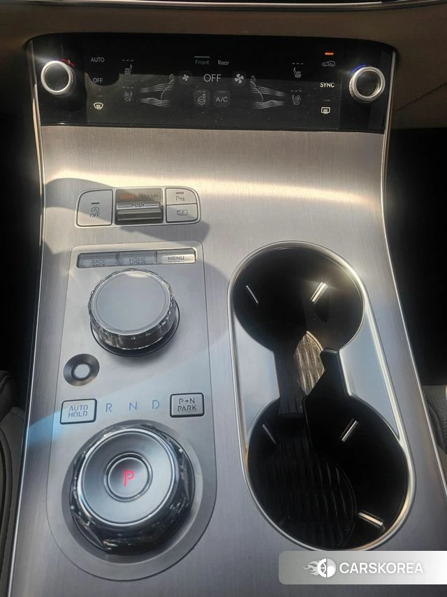 Genesis GV70 2024 Серый из Кореи, фото 5