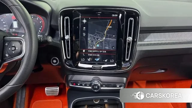 Volvo XC40 2018 Серебряный из Кореи, фото 5