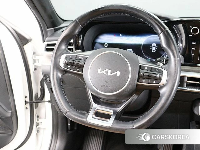 Kia K5 3rd generation 2021 Белый из Кореи, фото 5