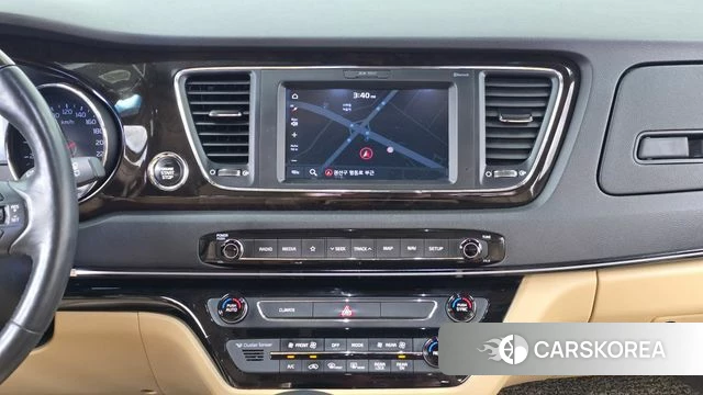 Kia The New Carnival 2018 Белый из Кореи, фото 5