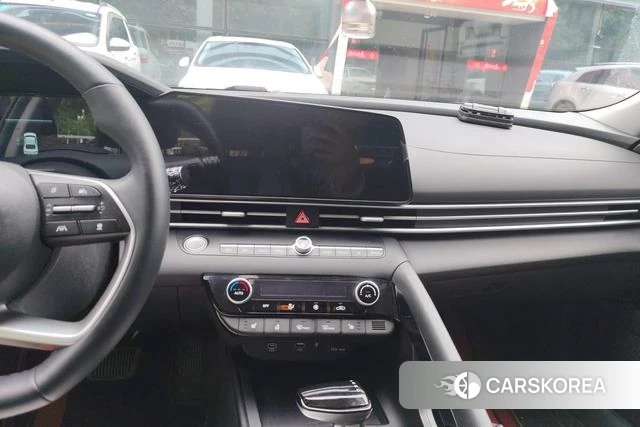 Hyundai Elantra 2023 Черный из Китая, фото 5