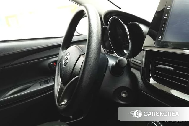 Toyota Vios FS 2023 Красный из Китая, фото 5