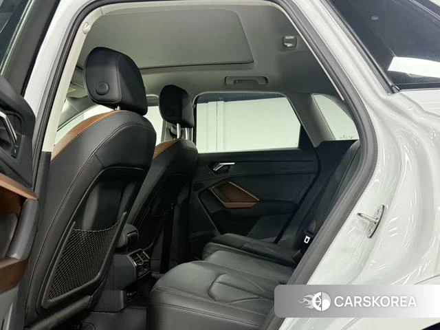 Audi Q3 2022 Белый из Китая, фото 5
