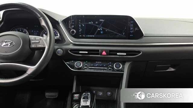 Hyundai Sonata (DN8) 2020 Серебристо-серый из Кореи, фото 5