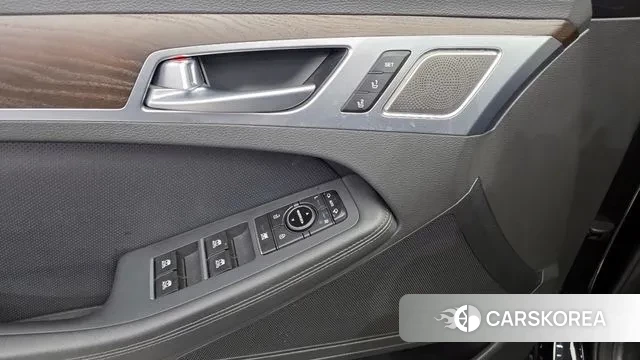 Genesis G80 2019 Черный из Кореи, фото 5