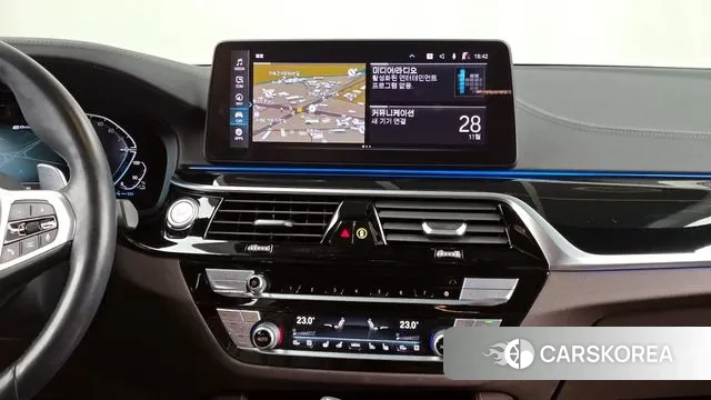 BMW 5 Series (G30) 2021 Черный из Кореи, фото 5