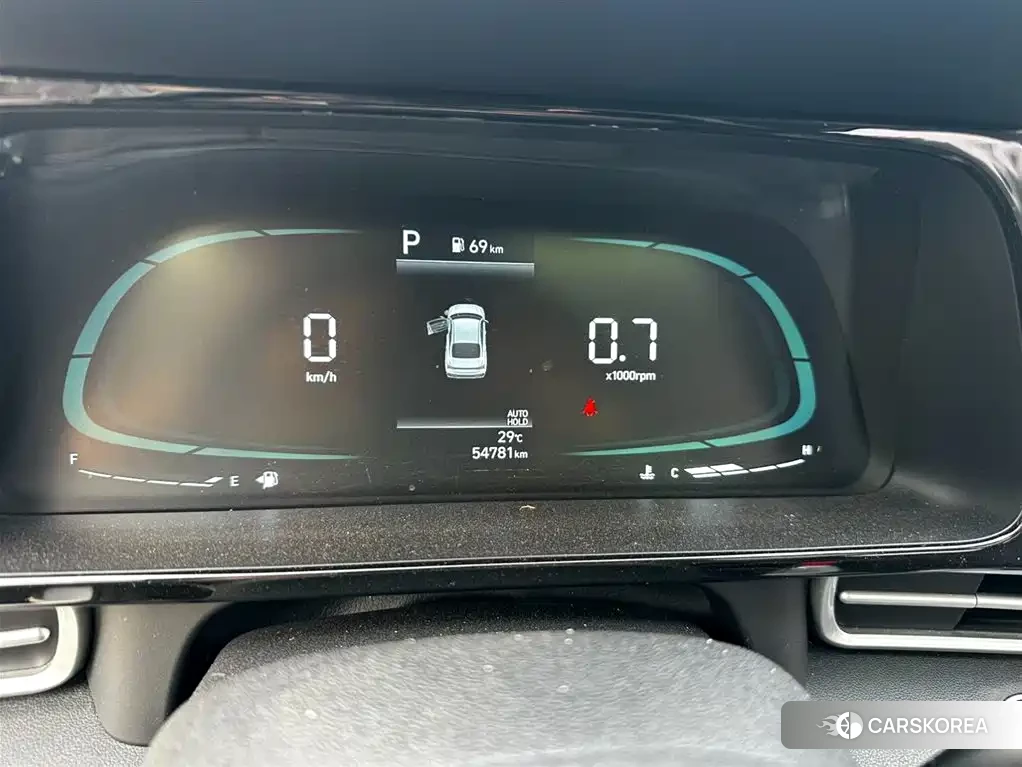 Hyundai Elantra 2023 Белый из Китая, фото 5