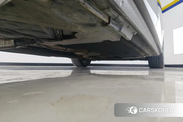 Audi A4L 2023 Темно-серый из Китая, фото 5
