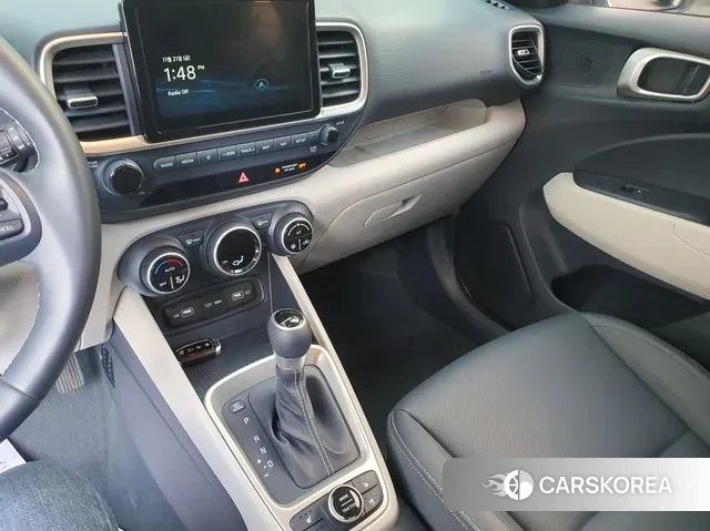 Hyundai Venue 2021 Белый из Кореи, фото 5