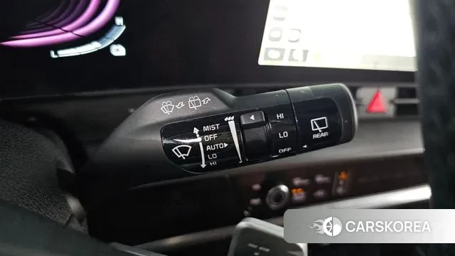 Kia Sportage 5th Generation Hybrid 2022 Белый из Кореи, фото 5