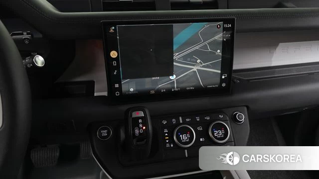 Land Rover Defender (L663) 2025 Белый из Кореи, фото 5