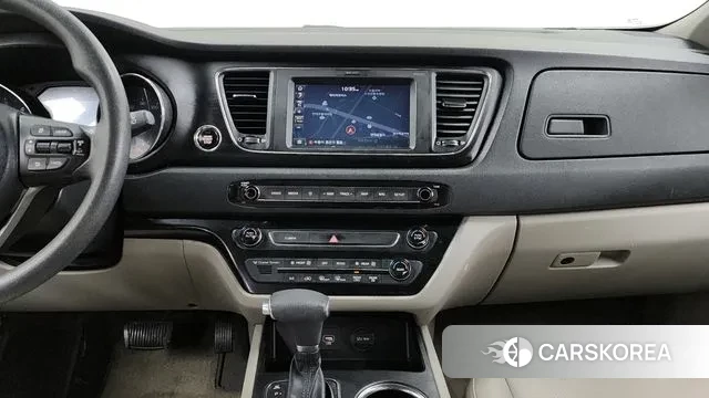 Kia The New Carnival 2018 Черный из Кореи, фото 5