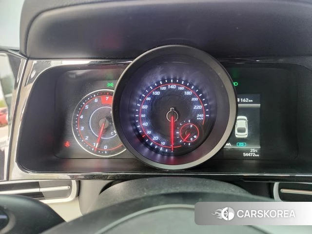 Hyundai Avante (CN7) 2021 Красный из Кореи, фото 5