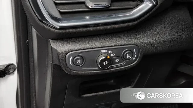 Chevrolet (GM Daewoo) Trailblazer 2020 Белый из Кореи, фото 5