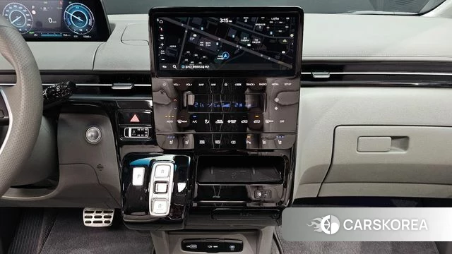 Hyundai Staria 2025 Белый из Кореи, фото 5
