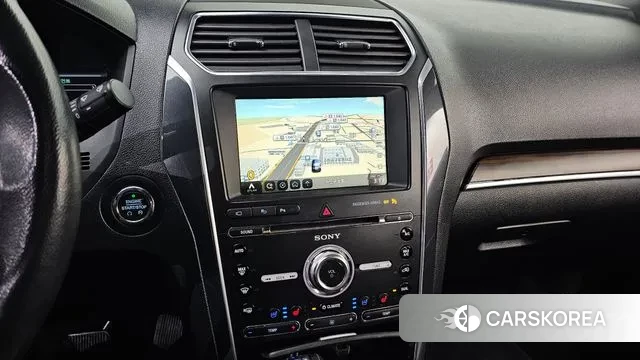 Ford Explorer 2018 Белый из Кореи, фото 5