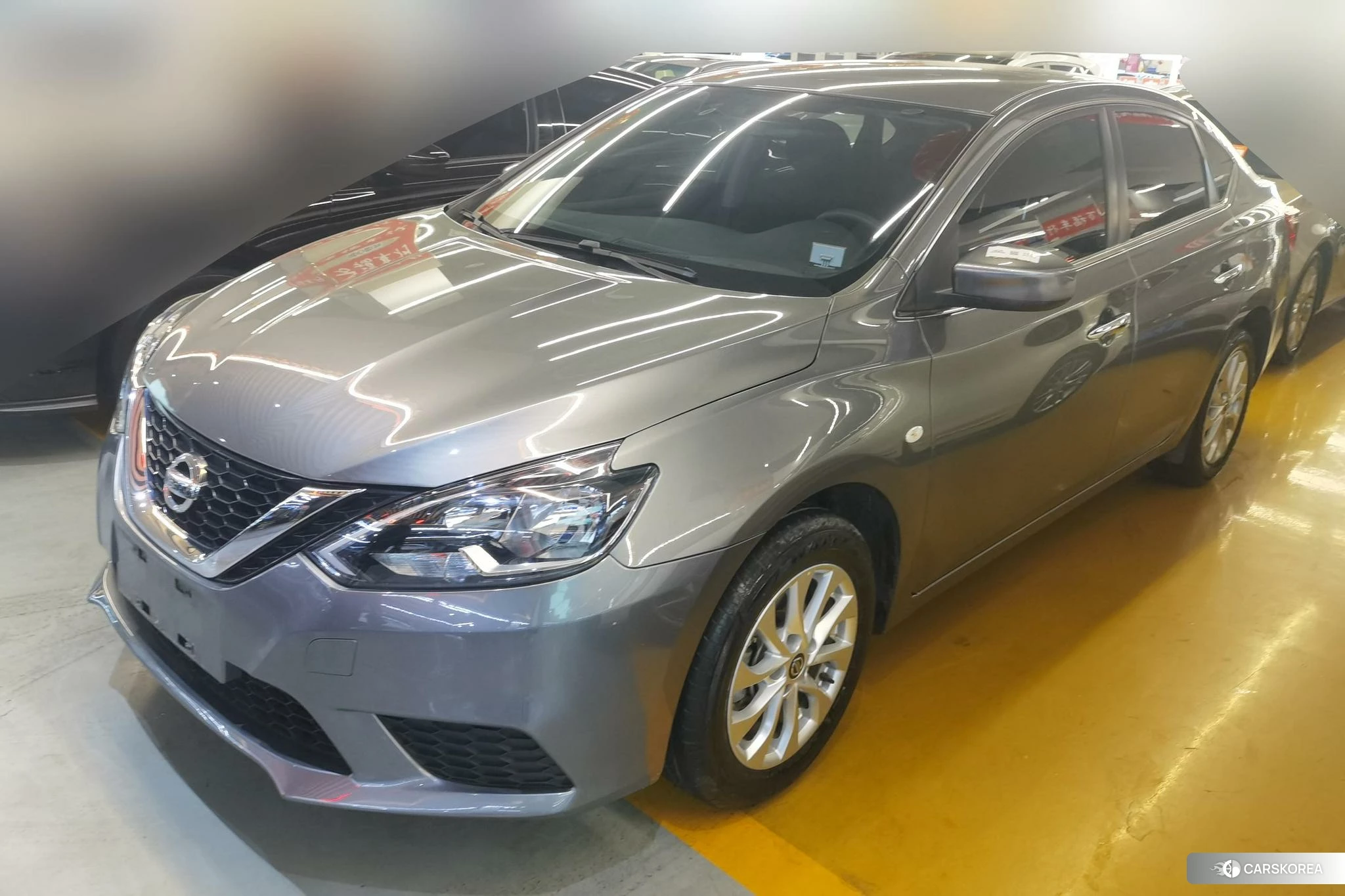 Nissan Xuan Yi 2023 Темно-серый из Китая, фото 5
