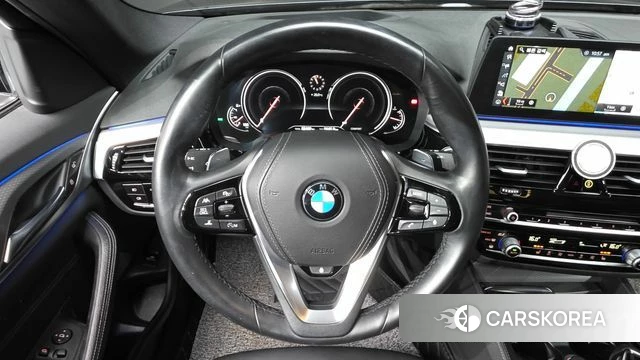 BMW 5 Series (G30) 2018 Синий из Кореи, фото 5