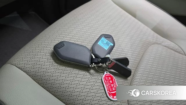 Kia The New Carnival 4th Generation 2024 Серебристо-серый из Кореи, фото 5