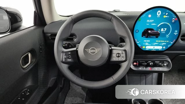 Mini Cooper C 4th generation 2024 Черный из Кореи, фото 5