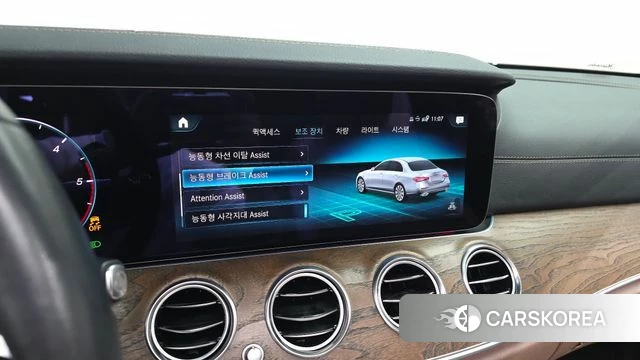 Mercedes-Benz E-Class W213 2021 Белый из Кореи, фото 5