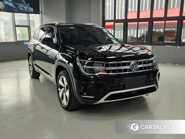 Volkswagen Tourang 2023 Черный из Китая, фото 5