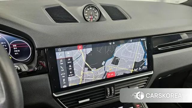 Porsche Cayenne (PO536) 2019 Черный из Кореи, фото 5