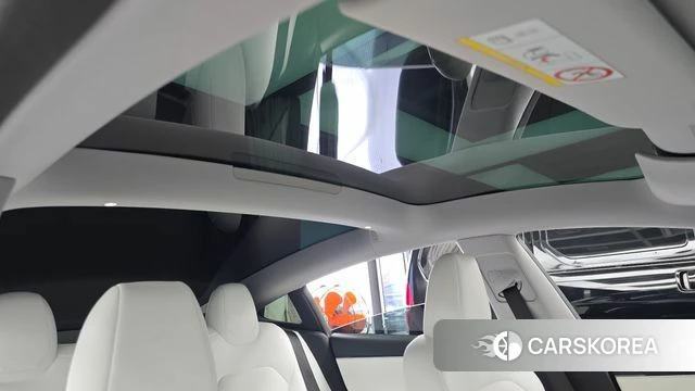 Tesla Model 3 2024 Черный из Кореи, фото 5