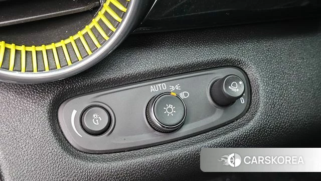 Chevrolet (GM Daewoo) Trax Crossover 2024 Черный из Кореи, фото 5