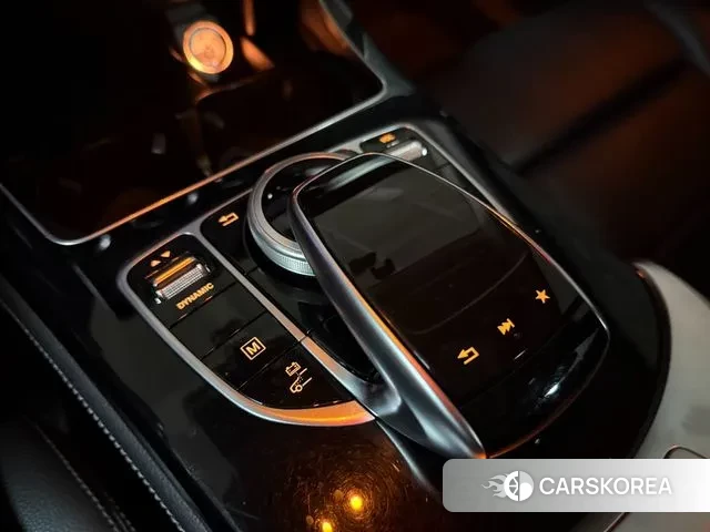 Mercedes-Benz GLC-Class X253 2019 Белый из Кореи, фото 5