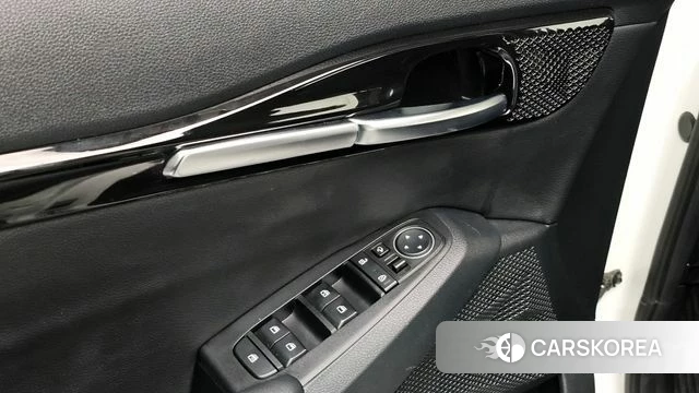 Kia Seltos 2022 Белый из Кореи, фото 5