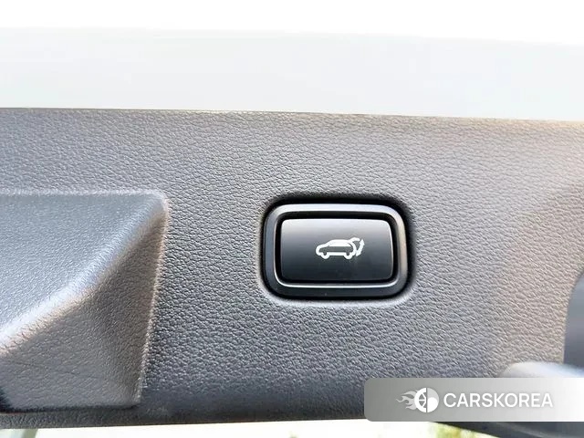 Kia Sportage 5th Generation Hybrid 2023 Белый из Кореи, фото 5