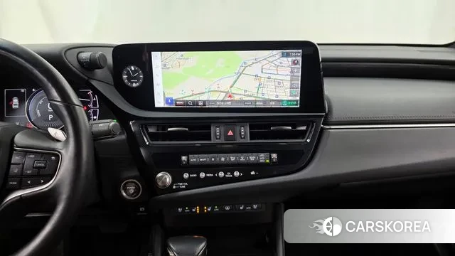 Lexus ES300h 7th generation 2024 Белый из Кореи, фото 5